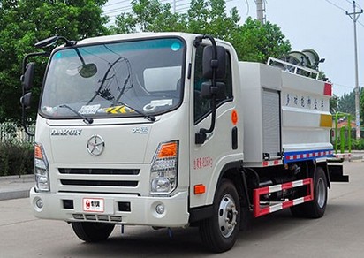30米大運(yùn)新奧普力5方國六抑塵車 30米大運(yùn)新奧普力5方國六抑塵車