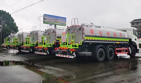 國六東風(fēng)天龍后雙橋18方灑水車批量發(fā)車圖片 國六東風(fēng)天龍后雙橋18方灑水車批量發(fā)車圖片