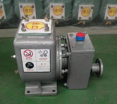 65QZF-40/45N不銹鋼自吸式離心泵 65QZF-40/45N不銹鋼自吸式離心泵